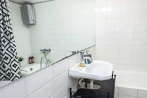 Gorgeous 2 bedrooms apt at Exarcheia