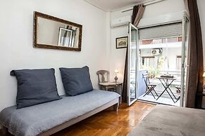Gorgeous 2 bedrooms apt at Exarcheia