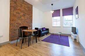 Pillo Rooms Serviced Apartments- Salford