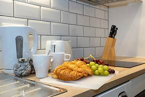 Pillo Rooms Serviced Apartments- Salford