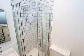 Pillo Rooms Serviced Apartments- Salford