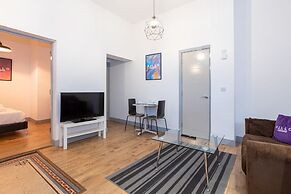 Pillo Rooms Serviced Apartments- Salford