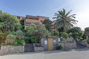 PALAU APARTMENT - HOME AND MORE