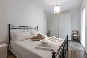 3182 Conteduca Apartment by Barbarhouse