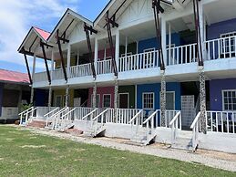 Capital O 91017 Tuba Beach Resort @ Pulau Tuba