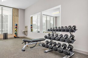 La Quinta Inn & Suites by Wyndham San Jose Airport-Downtown