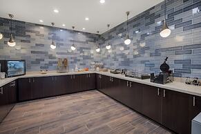 La Quinta Inn & Suites by Wyndham Sulphur (Lake Charles)