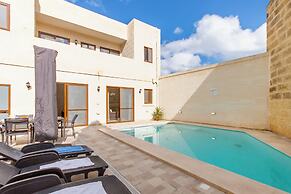 Nadurija, So Nice Gozitan Villa + Pool