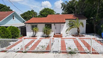 Renzzi Wynwood House