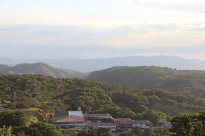 Hotel Flor de Bromelia