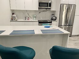 The Cove - Condo Hotel - Perfect Location