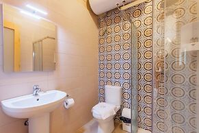 Nadurin, Gozitan Villa 7 Bedr. & 2 Pools