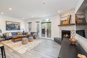 Bear Creek Lodge 207 2 Bedroom Condo by Alpine Lodging Telluride