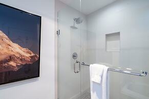 Bear Creek Lodge 207 2 Bedroom Condo by Alpine Lodging Telluride