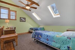 Family Tides - 311 139th Street 4 Bedroom Home by RedAwning