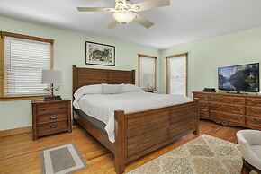 Family Tides - 311 139th Street 4 Bedroom Home by RedAwning