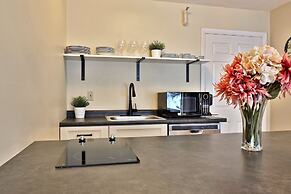 The Birch Ridge: Owner's Suite #5 - Queen/sofa Bed Suite In Killington