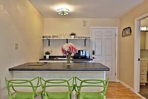 The Birch Ridge: Owner's Suite #5 - Queen/sofa Bed Suite In Killington