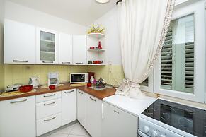 Stunning 3-bed House in Orebic