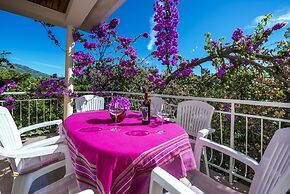 Stunning 3-bed House in Orebic