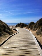 Charming 2-bed Cottage in Formby, Liverpool