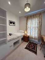 Stunning 4-bed Apartment in Cambridge