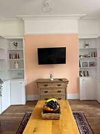 Stunning 4-bed Apartment in Cambridge