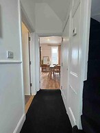 Stunning 4-bed Apartment in Cambridge