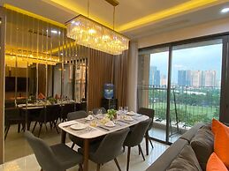 Luna's House in Vinhomes D'Capitale