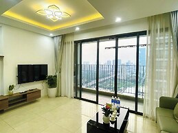 Luna's House in Vinhomes D'Capitale