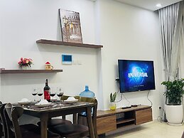 Luna's House in Vinhomes D'Capitale