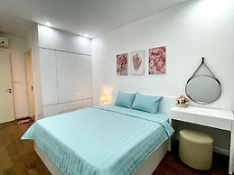 Luna's House in Vinhomes D'Capitale