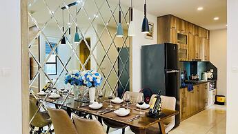 Luna's House in Vinhomes D'Capitale