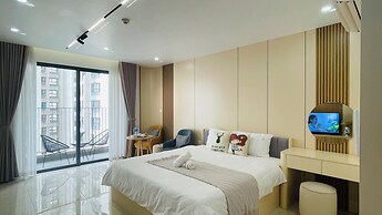 Luna's House in Vinhomes D'Capitale