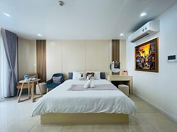 Luna's House in Vinhomes D'Capitale