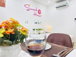 Luna's House in Vinhomes D'Capitale