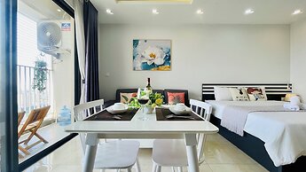 Luna's House in Vinhomes D'Capitale