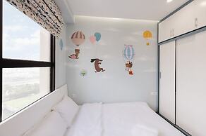 Luna's House in Vinhomes D'Capitale