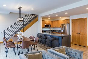 Bear Creek Lodge 410 4 Bedroom Condo by Alpine Lodging Telluride
