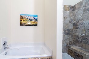 Bear Creek Lodge 410 4 Bedroom Condo by Alpine Lodging Telluride