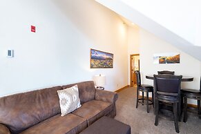 Bear Creek Lodge 410 4 Bedroom Condo by Alpine Lodging Telluride