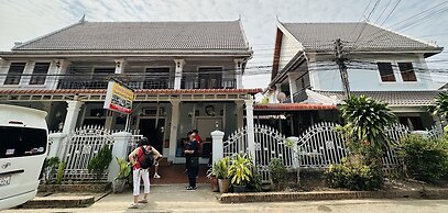 Singharat Boutique House
