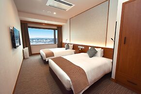 Odysis Suites Osaka Airport Hotel