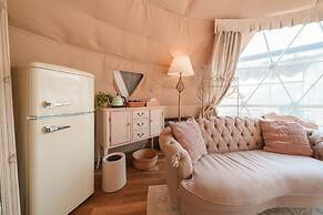 Glamping & Port