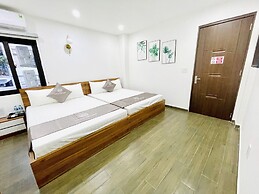 Little Vietnam Hotel - Cat Ba