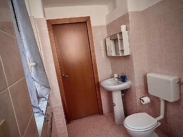 Tra l'Etna e il mare via Oberdan