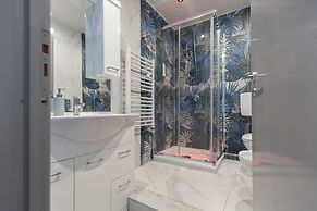 Tra l'Etna e il mare via Oberdan