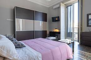 Tra l'Etna e il mare via Oberdan