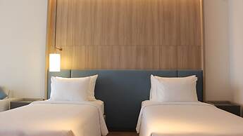 A La Carte Ha Long Bay Residence