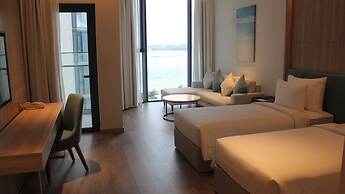 A La Carte Ha Long Bay Residence